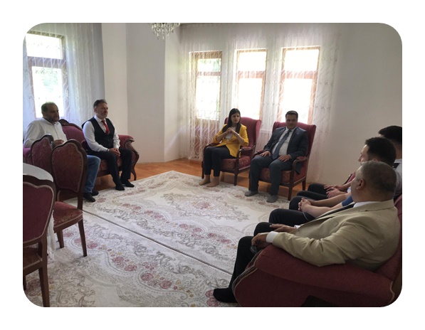 Kaymakamımız Sayın Merve Ayşe BÜYÜKUÇAR Şehit Ailelerimizin Kurban Bayramını Kutladı.